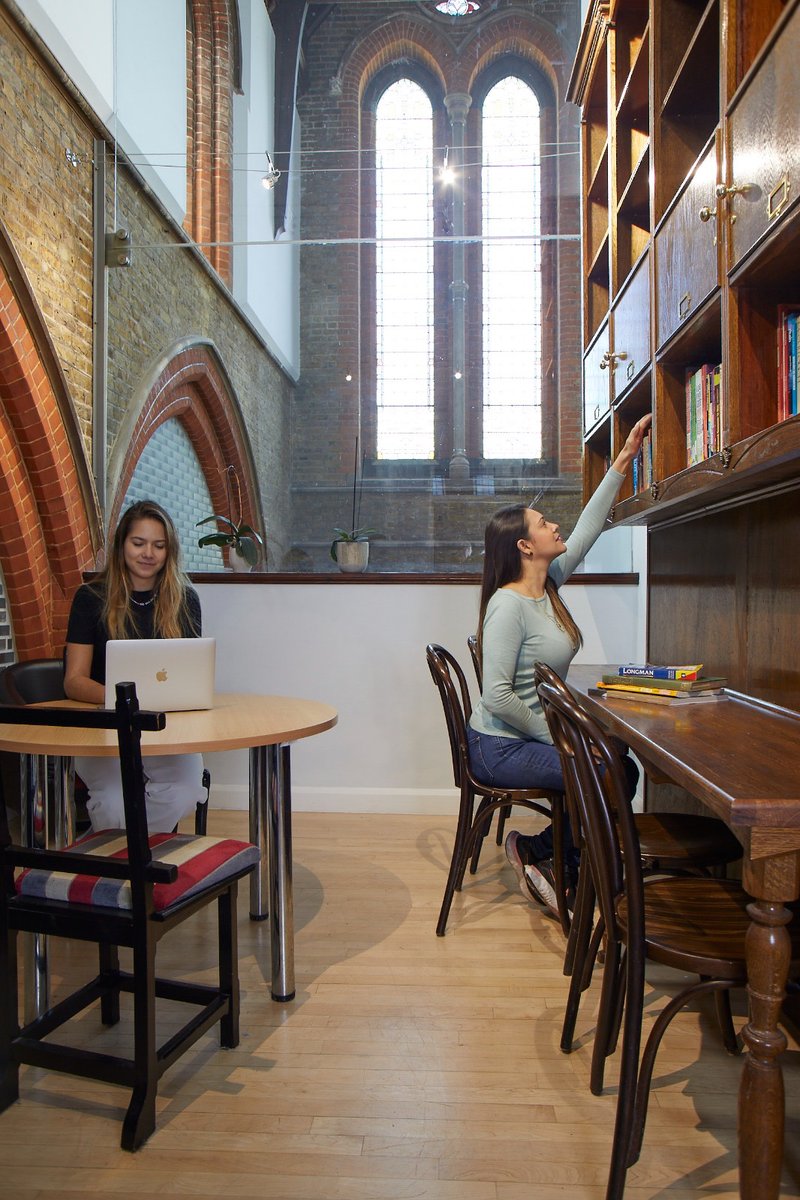 The Burlington School of English is looking for friendly local hosts in #Balham, #Tooting &amp; #Clapham! 🏡 Welcome international students, share British life &amp; earn extra income.
For more info, email sales@burlingtonschool.co.uk or call +44 7534 150099