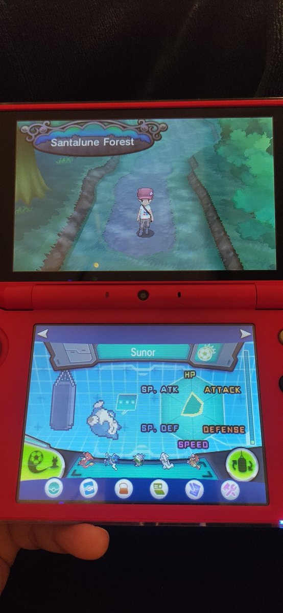 Splat_Links's tweet photo. Is it just me or does Santalune Forest have the exact same layout as Viridian Forest from Kanto??? 

#PokemonX #Nintendo2DSXL https://t.co/Ftj5iiIqUv