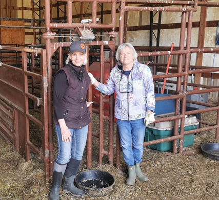 What is the VBP+ on-farm assessment? What happens during and after an on-farm assessment? 

🍁Learn more about VBP+ Certification: verifiedbeef.ca/2025/11/12/und…

📸 Assessor Debora Armstrong &amp; Cathy Mumford of Hillside Ranch, Alexis Creek, BC, during an on-farm assessment.