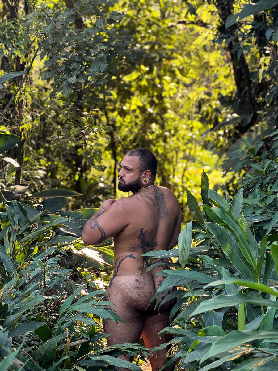 BearWeslley's tweet photo. 🌿😈🌿 https://t.co/9baWtB6c0N