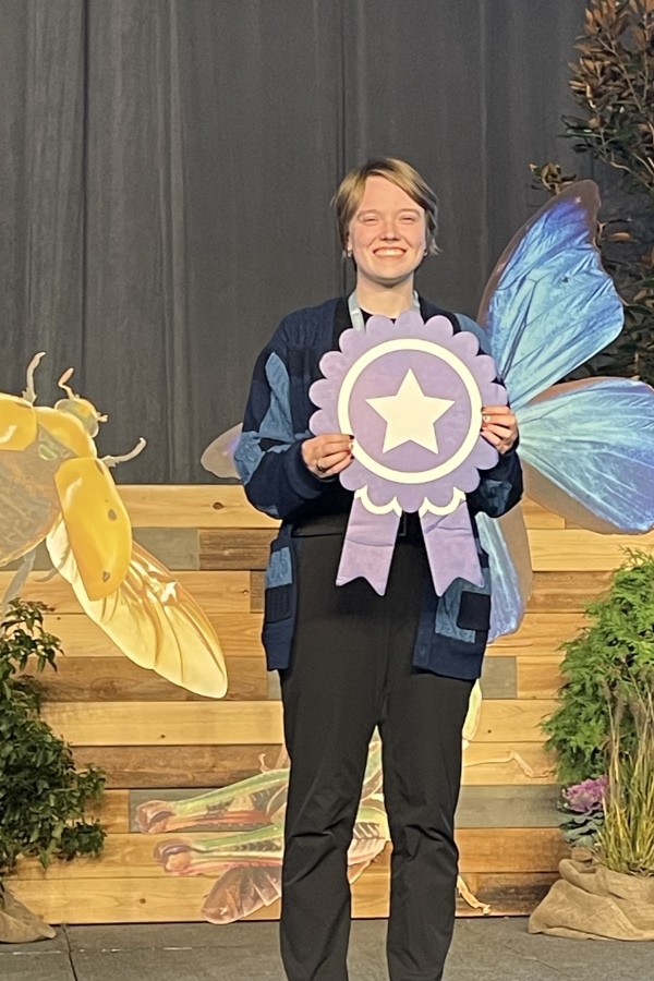 UNMC_PathMicro's tweet image. Congrats to Claire Garman, a PhD student working in Dr. Sujata Chaudhari&apos;s lab, who won 1st place in oral presentation at @EntsocAmerica&apos;s annual conference. Garman presented their research on the critical role of chitin biosynthesis in tick cuticle integrity.