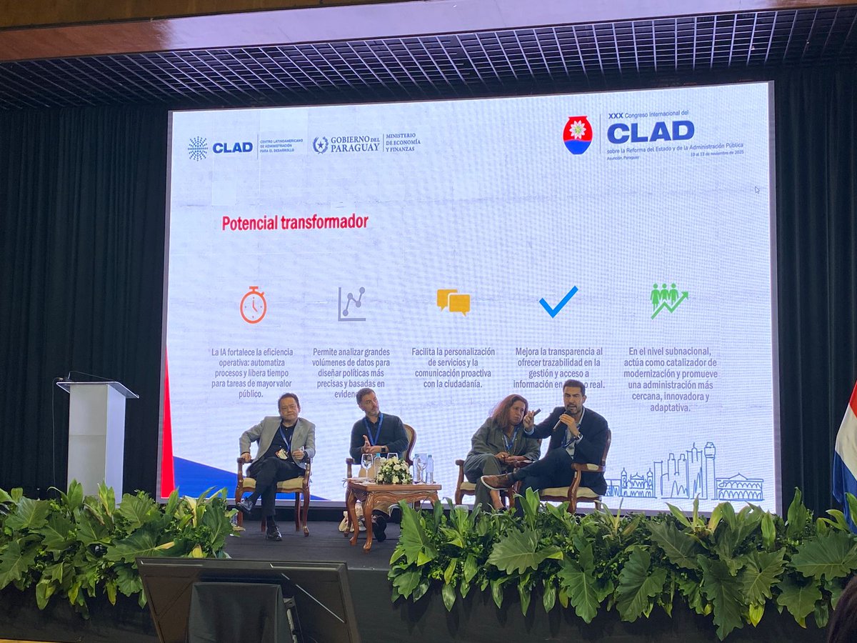 Un honor coordinar el panel “Agentes de inteligencia artificial en el ámbito subnacional en Iberoamérica” en el <a href="/CLAD_Org/">CLAD</a> . María Elena Sánchez, <a href="/rafmartinezpuon/">Rafael Martinez Puón</a> y <a href="/maurosolano/">Mauro Solano</a>  

💡 La IA ya es el presente de la gestión pública.
#CLAD #Innovación #IA #GestiónPública #Gobernanza