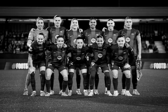 FemCules's tweet photo. LUTO: descanse em paz o futebol do barcelona mulheres 🕊️ https://t.co/6sp7OFO0mW