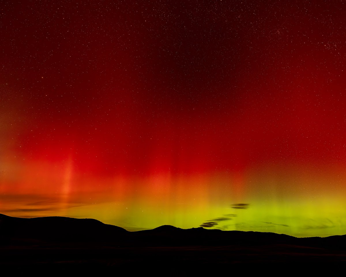 Favorite aurora shot from last night. Hoping for more tonight but looks like clouds 🤞