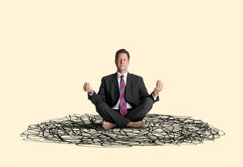 At Steve Jobs’s private memorial service, attendees received a mysterious box—the Apple founder’s final, handpicked gift for those closest to him. What was in the box? A cherished Apple memento? An amazing new tech-invention? Some f tinybfs.com/t/wB9fTx