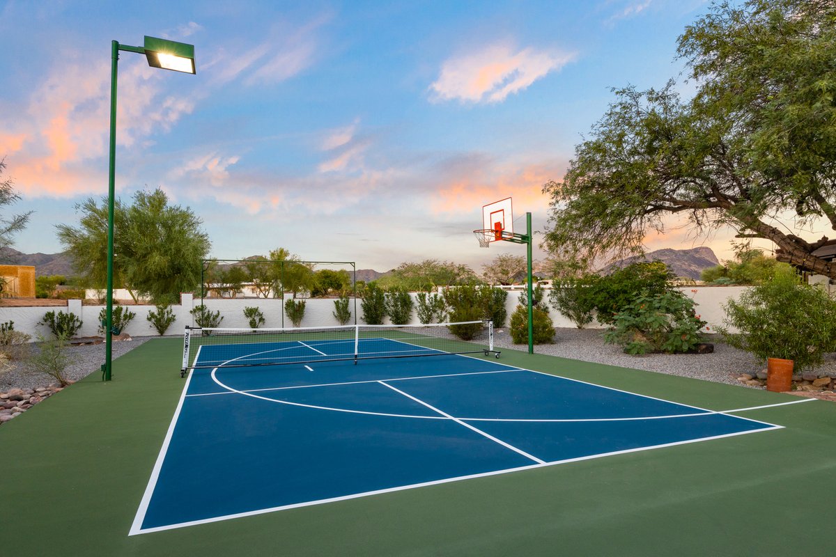 Mav_Builders's tweet image. Looking for a construction partner that values your input? Maverick Builders believes in open communication and collaboration every step of the way.

#contractor #builder #construction #realestate #investment #remodel #home #rental #AirBnb #generalcontractor #localbuilder #AZ