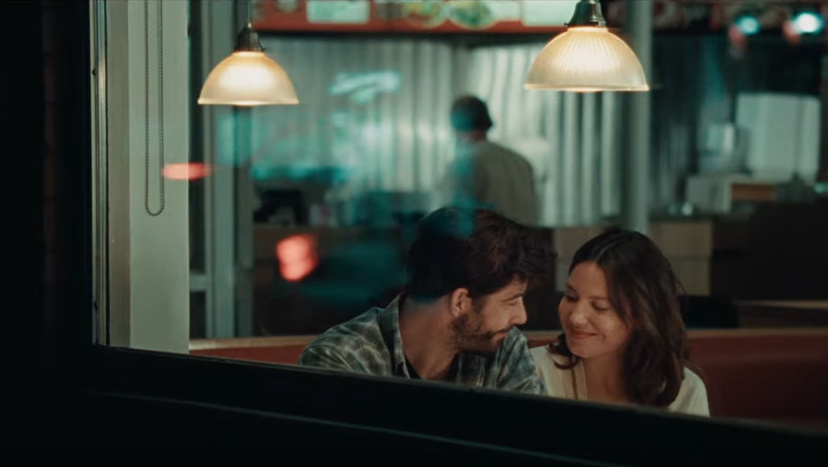 isabelle_denuit's tweet image. Ce soir, @ARTEfr : pépite de nos cousins canadiens. Une rom-com jamais niaiseuse signée par la fantasque Monia Chockri. Magalie Lépine-Blondeau est divine, Pierre-Yves Cardinal le charme incarné. C&apos;est fin, mutin, malin, cynique un brin, c&apos;est (pas si) simple comme Sylvain !