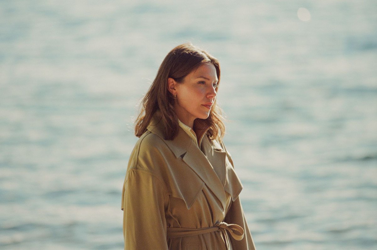 isabelle_denuit's tweet image. Ce soir, @ARTEfr : pépite de nos cousins canadiens. Une rom-com jamais niaiseuse signée par la fantasque Monia Chockri. Magalie Lépine-Blondeau est divine, Pierre-Yves Cardinal le charme incarné. C&apos;est fin, mutin, malin, cynique un brin, c&apos;est (pas si) simple comme Sylvain !