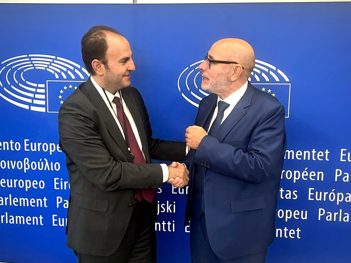 Rencontre avec M. Walid Haidar, ambassadeur du Liban, en ma qualité de président de la délégation pour les relations avec les pays du Machrek.

J’ai pu y réaffirmer le soutien du Parlement européen à la stabilité et à la souveraineté du Liban.