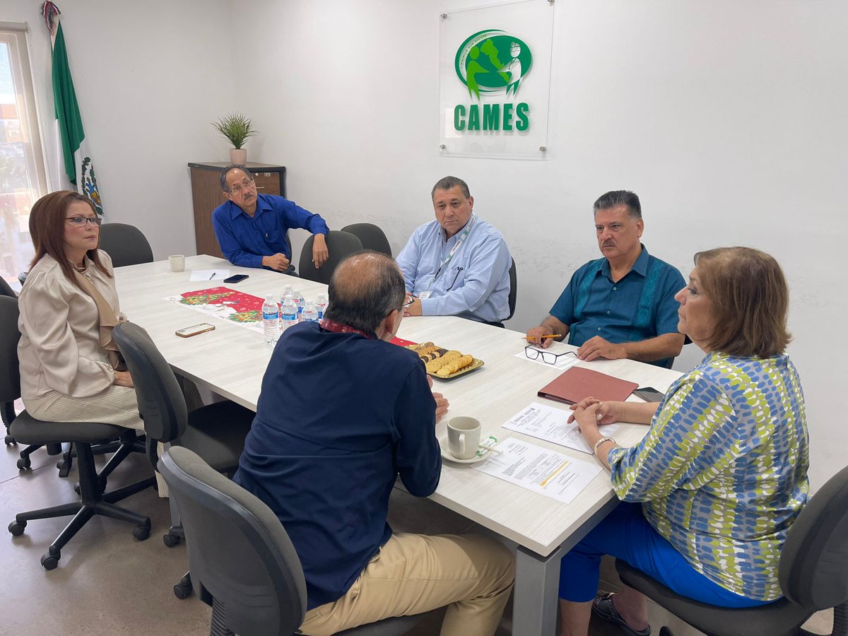 CAMESSin's tweet photo. El día 11 de Noviembre se convoco a una reunión de coordinación institucional para conjuntar esfuerzos en pro de la población usuaria de los servicios de salud de Sinaloa, entre personal de CAMES y el Dr. José Barreras  Director de Calidad en la Atención Secretaría de Salud. https://t.co/1ONI91XNRu