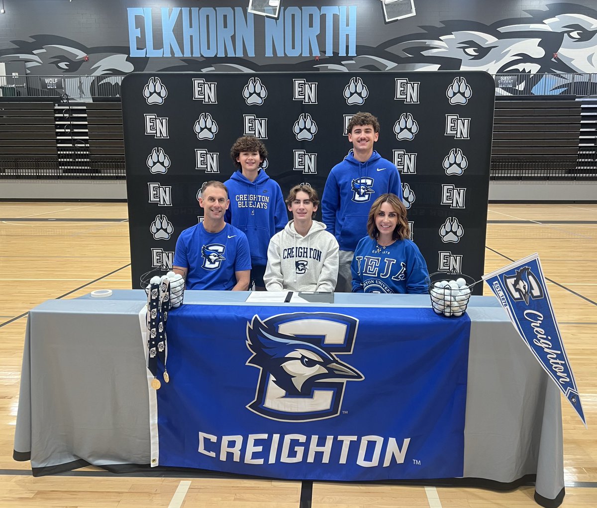 Wolves Golf tweet media