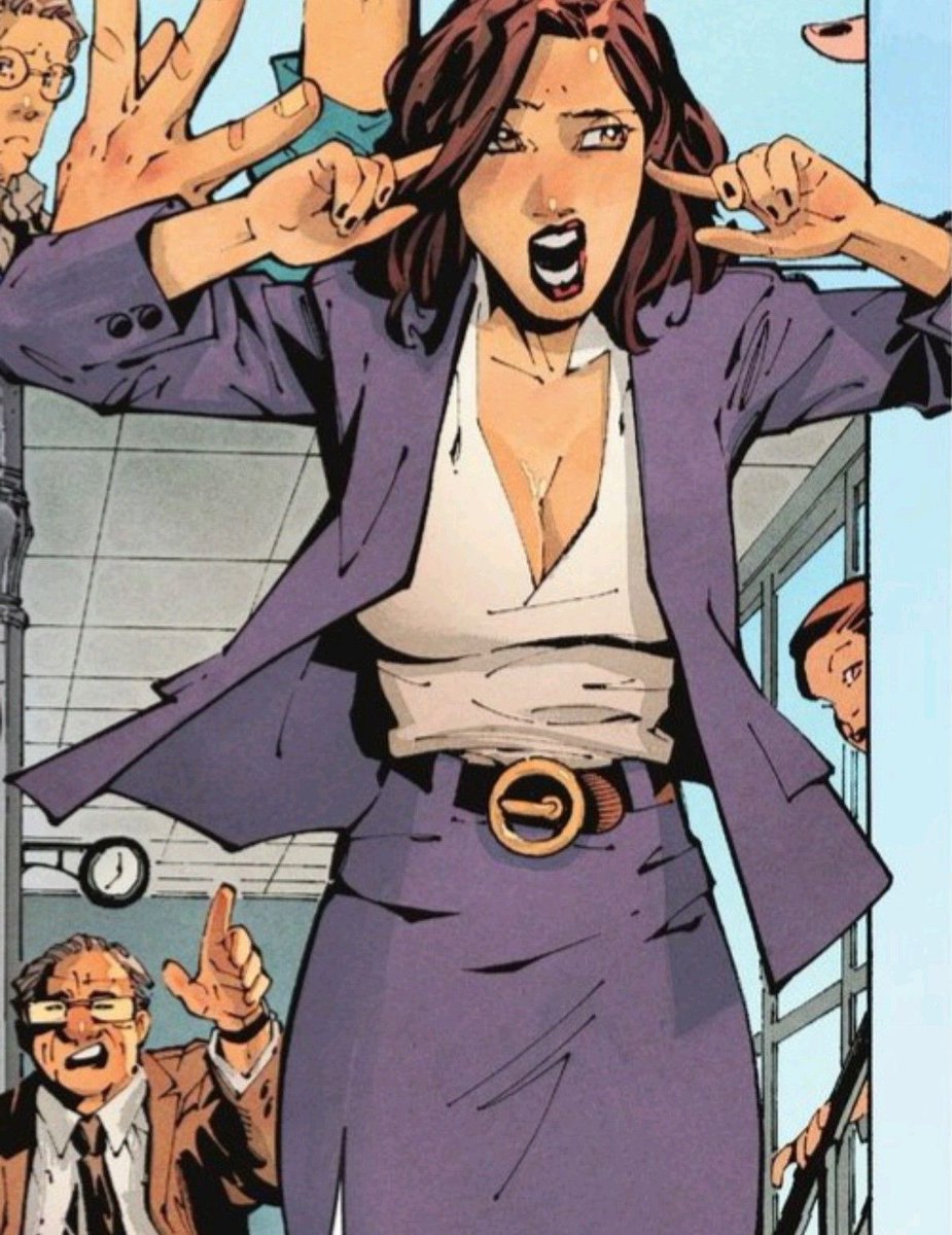 astridhoffersvn's tweet photo. “lois feels safe enough to bring out her feminine side around clark” shes been doing js fine without him 😭 one of the things clark loves most abt lois is her independence, confidence, and her lack of care abt anyone else’s opinions… yall always on some patriarchial bs💀 https://t.co/gGtOp0T6gX