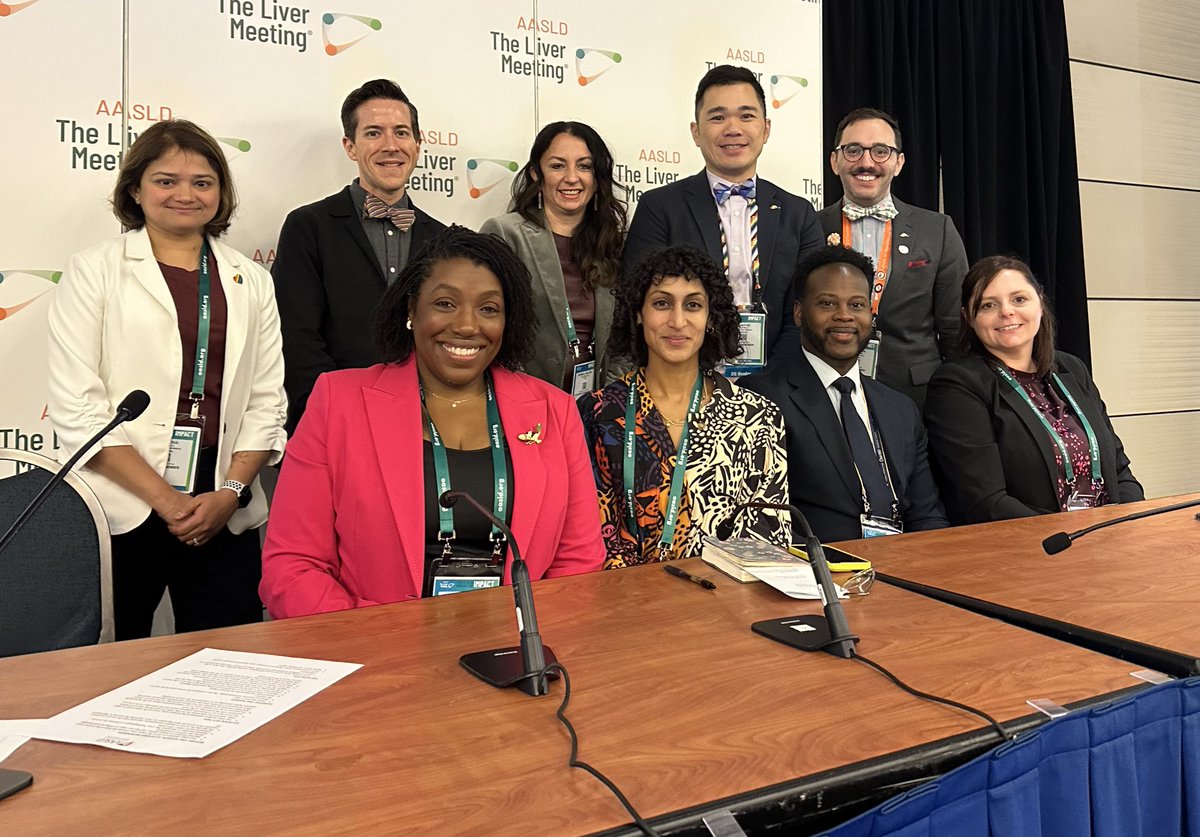 HowardTLeeMD's tweet image. Thank you @AASLDtweets @AASLDPresident for a fantastic #TLM25🙏

Grateful for the opportunity to chair, organize, speak, and moderate several 🔥sessions throughout the conference, and also honored to become one of the “cover figures” 🤣

Can&apos;t wait to see everyone at #TLM26…