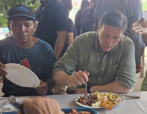 Oye. Disculpa, una consulta rápida ¿Tu chef cocina Gluten Free?