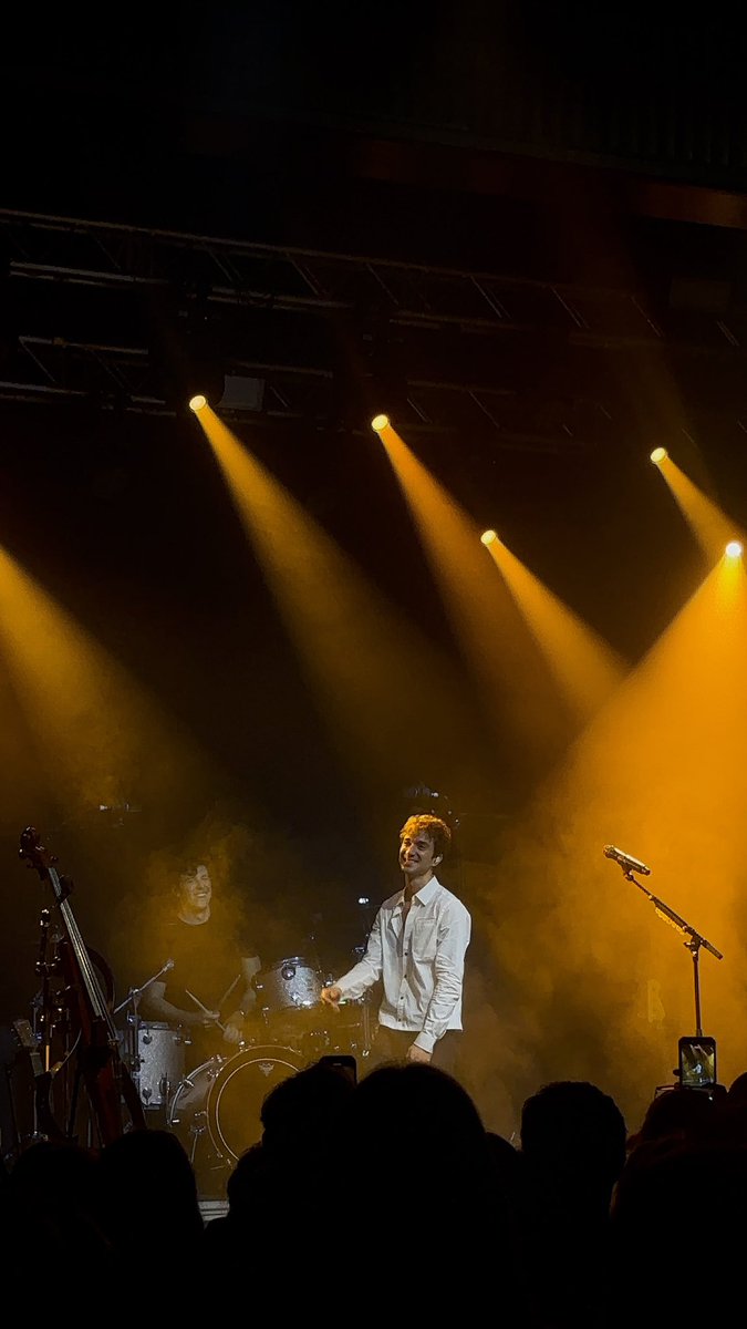 danielle tweet media