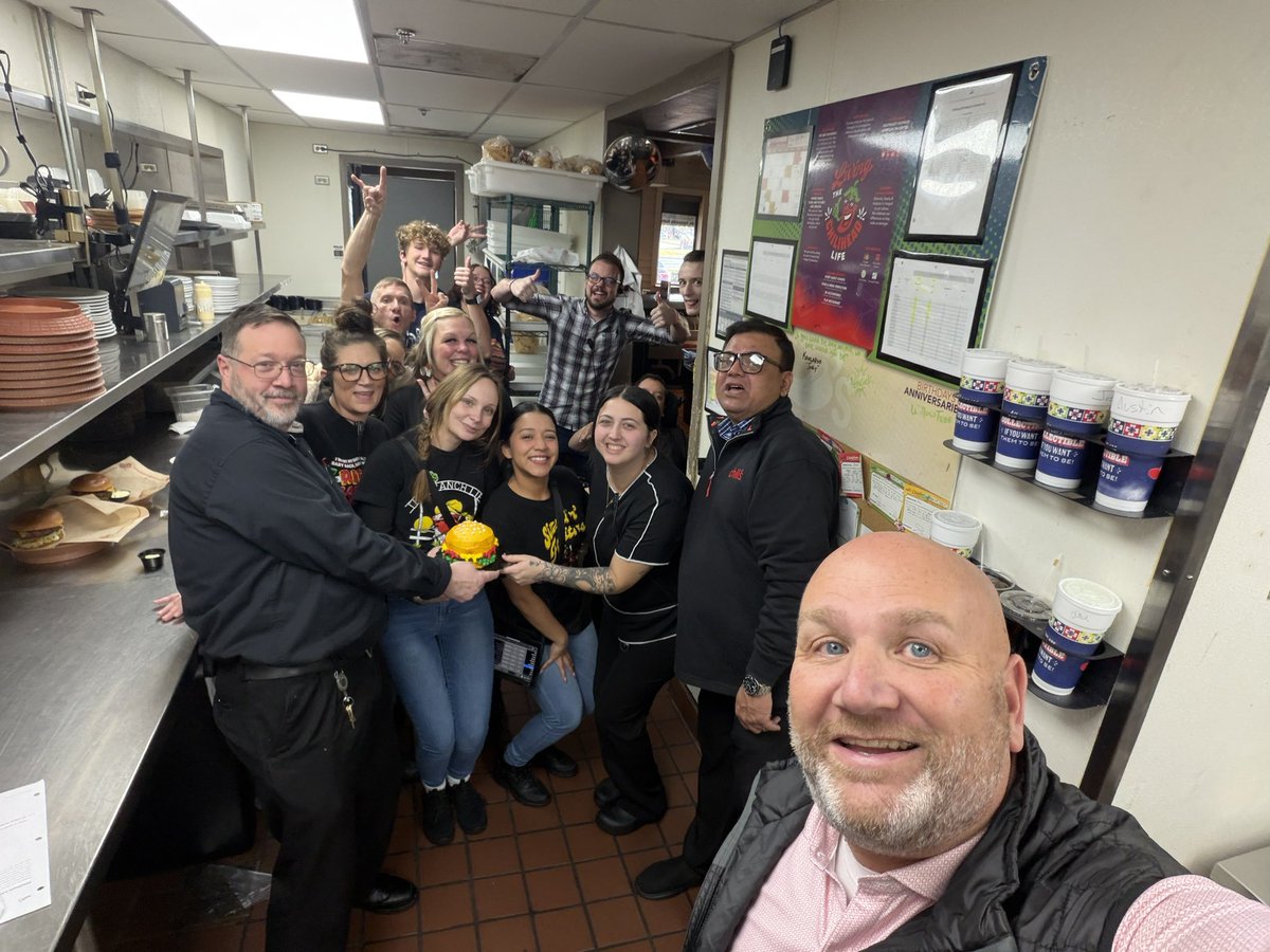 Chris Hebert tweet media