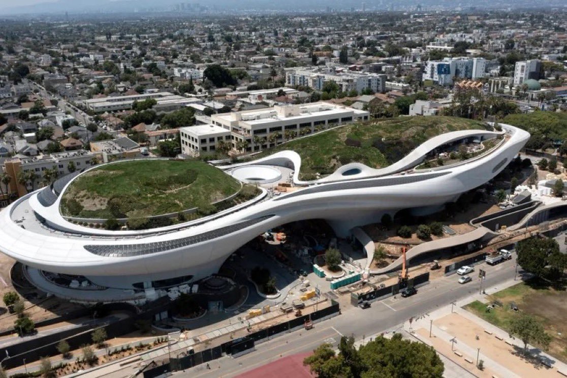 ジョージ・ルーカス G5l5YP6a0AAVyTn.jpg?format=jpg