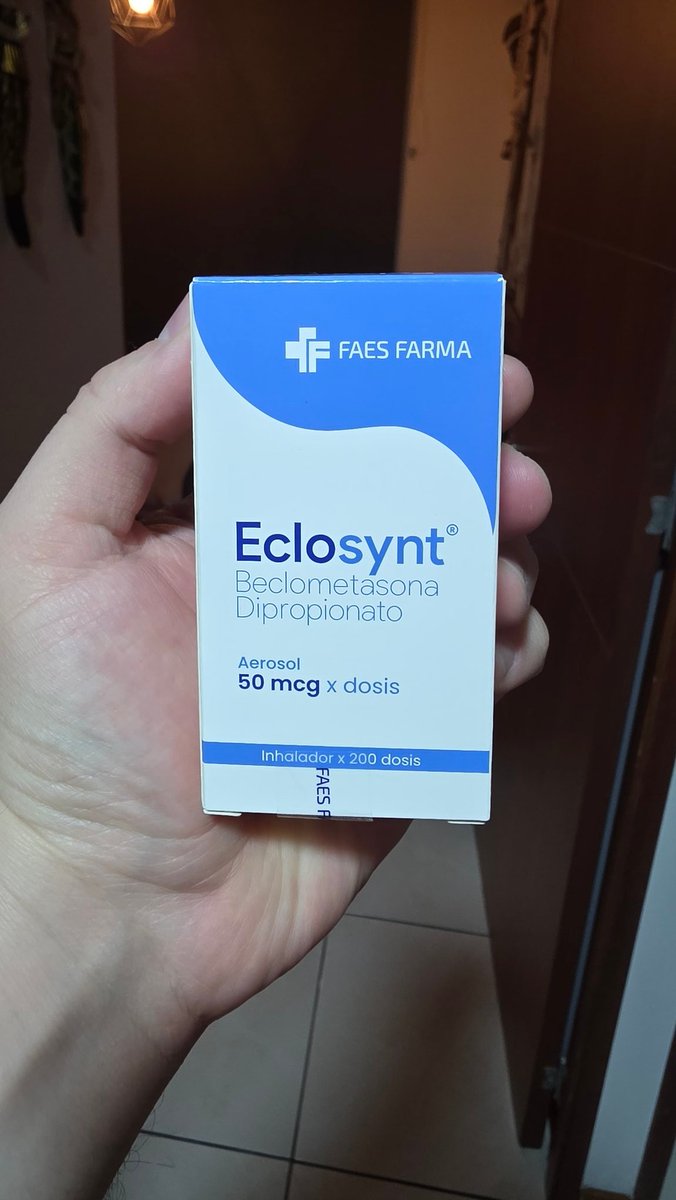 Tengo este medicamento para regalar. Pedí un domicilio y por error solicité el que no era. Comprado en Farmatodo (hoy a las 11am). Inhalador sin usar. 

No quiero botarlo porque de pronto a alguien le sirve.

Para entregar en Envigado, gratis. Contacto al DM.