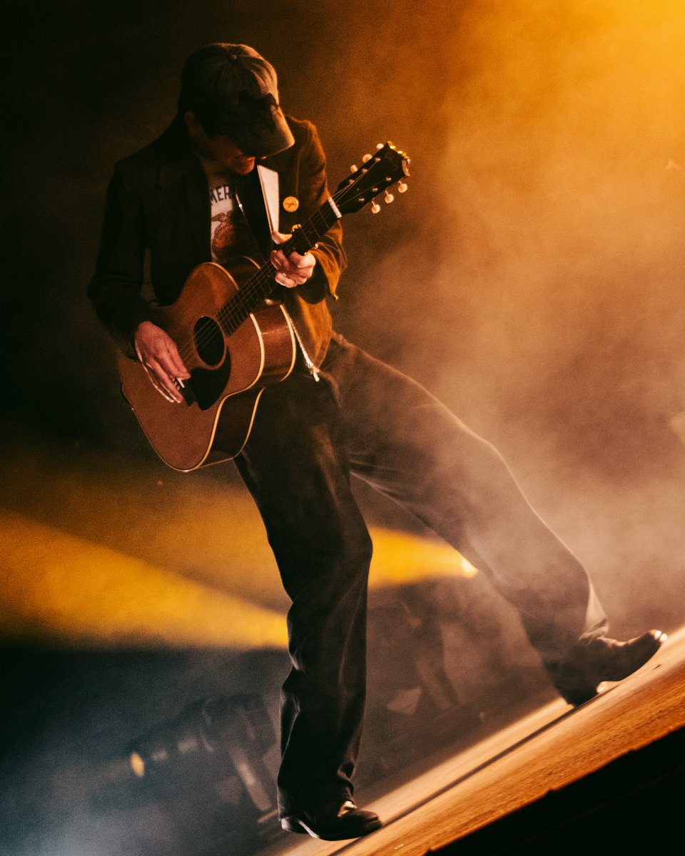 bambamstrash's tweet image. finally posted my @rolemodel gallery 🥹🫶🏻 #rolemodel instagram.com/p/DQ-WvVYAW4j/…