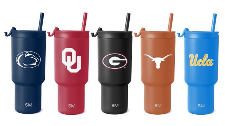 It is time for a <a href="/simplemodernco/">Simple Modern</a> giveaway 🥳☀️

To enter:
Like &amp; RT this photo
Comment under this tweet who you think will win the national championship this year.

One winner will be randomly selected Saturday, November 15th &amp; will receive a <a href="/simplemodernco/">Simple Modern</a> mug representing