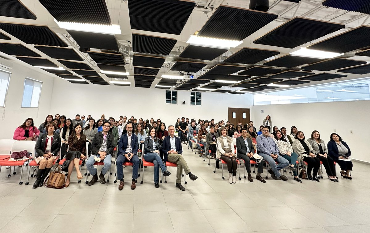 La Doctora <a href="/IreneSpigno/">Irene Spigno</a> , Directora General de la Academia Interamericana de Derechos Humanos, participó esta mañana en la Conferencia Magistral “ACNUR en México: Avances y desafíos en la protección e integración de personas en movilidad”, que impartió <a href="/giolepri/">Giovanni Lepri</a> , Representante