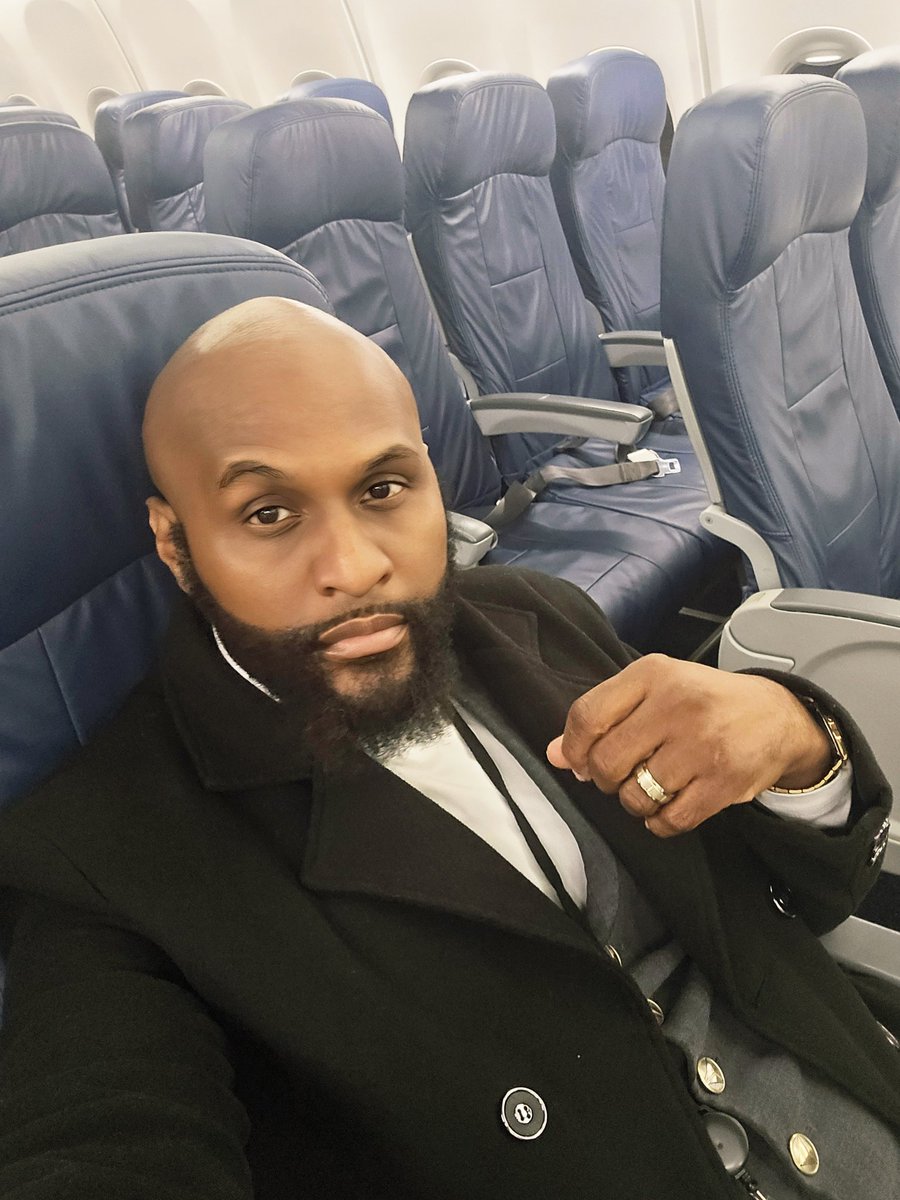 Last flight for the night!!