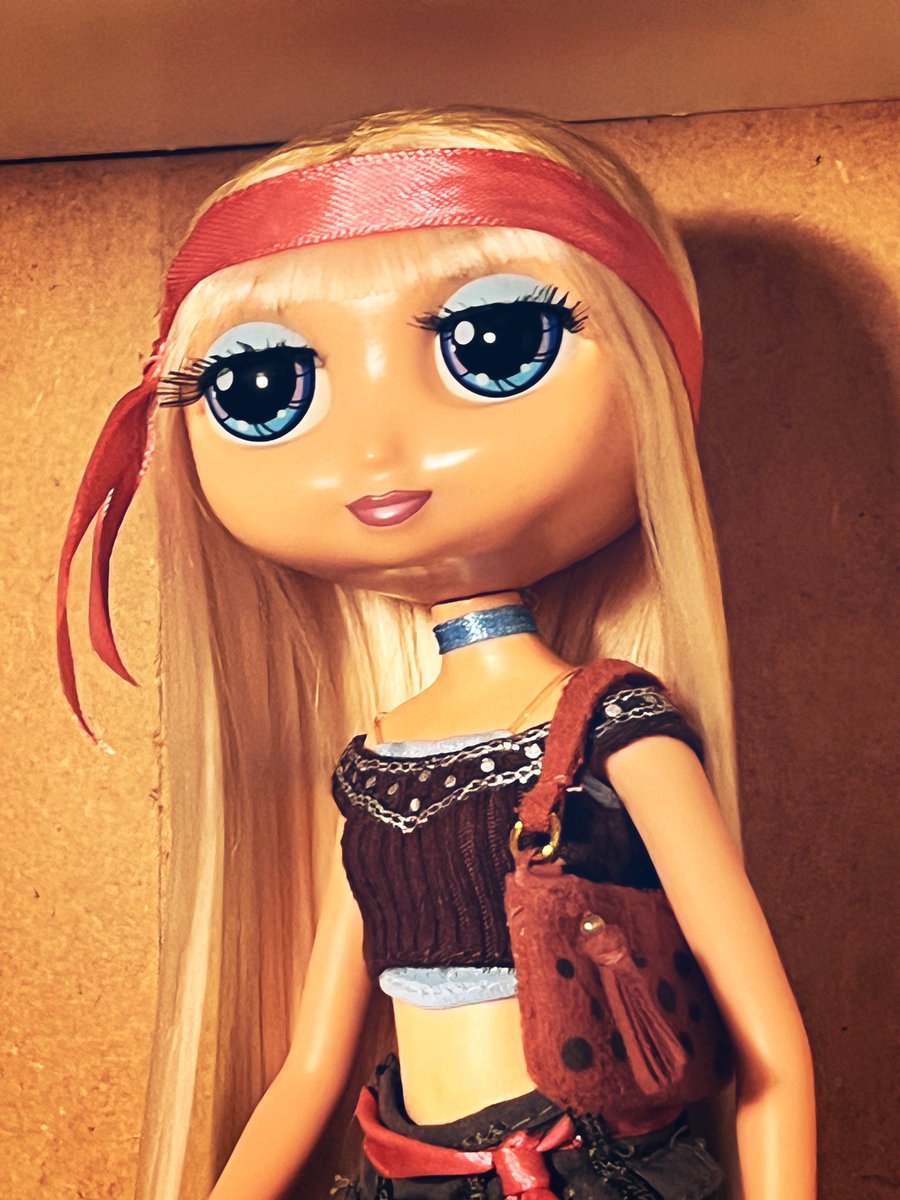 veenecix❀ tweet media