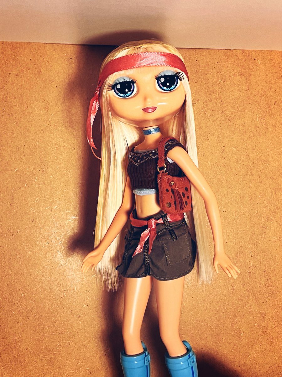 veenecix❀ tweet media