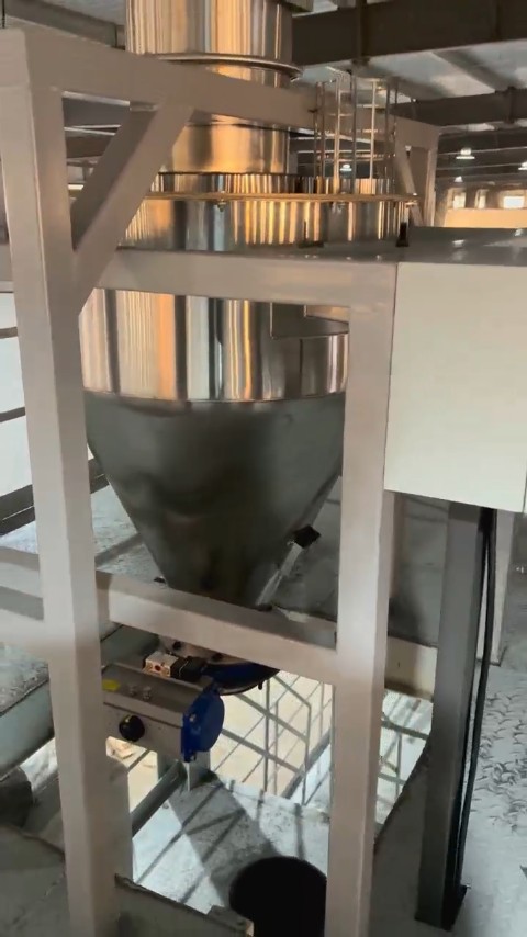 bulktechsys_rx's tweet image. Automatic Vacuum Feeder System

#VacuumLoader #VacuumFeeder #MaterialHandling