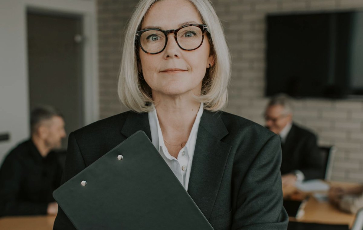 TypeLaw's tweet photo. Arbitration is its own procedural universe. Here's what appellate attorneys need to know. https://t.co/EzVlr899ny https://t.co/SKwFReGWDn