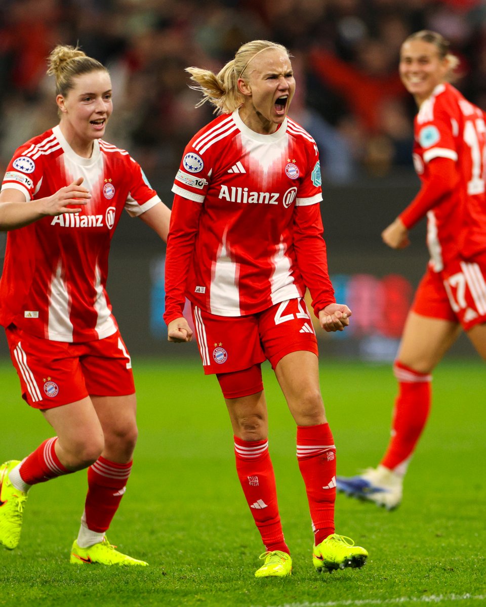 brfootball's tweet image. 5&apos;—Bayern 0-1 Arsenal
23&apos;—Bayern 0-2 Arsenal
67&apos;—Bayern 1-2 Arsenal
80&apos;—Bayern 2-2 Arsenal
86&apos;—Bayern 3-2 Arsenal

What a comeback 😱