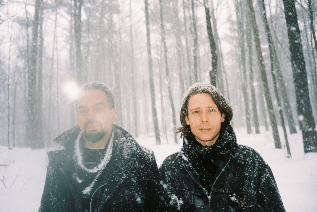 ChrisRyanNYC's tweet image. Toronto Duo Odonis Odonis Share “Work It Out” Video Ahead of Self-Titled Album Out November 14 via Royal Mountain dlvr.it/TPDbYM #OdonisOdonis #WorkItOut #TorontoMusic