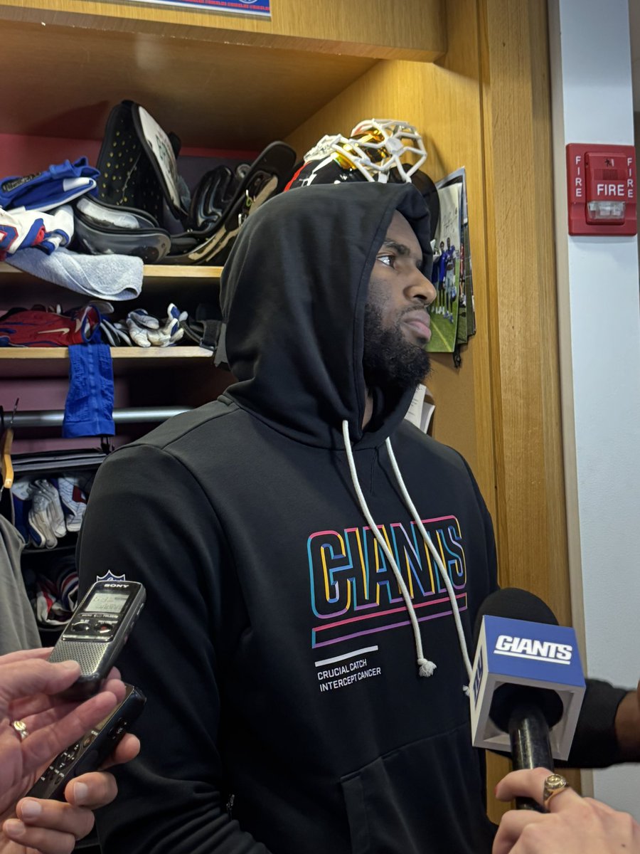 Connor_J_Hughes's tweet image. Brian Burns says he personally feels like he let Brian Daboll down #Giants