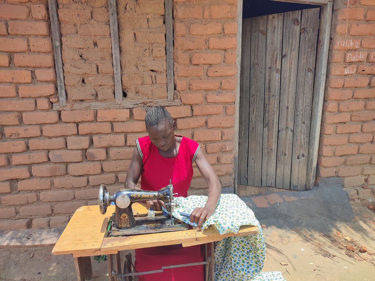Women Empowerment Wednesday!!
 Because every girl deserves a chance to shine. We choose to celebrate our hardworking girls who are paving their paths to financial independence. Their dedication and strength are growing futures.
#girlsonthelead
#empowerher