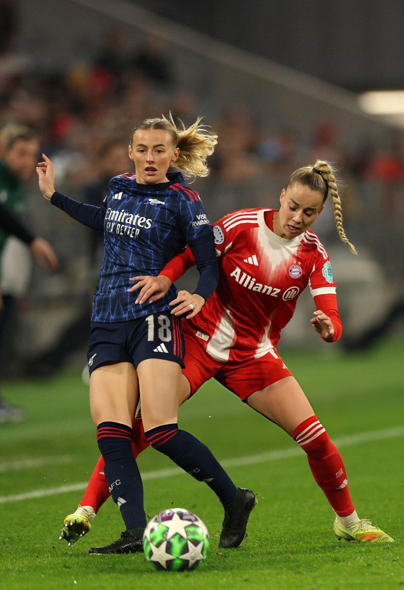 📷| Guilia during FC Bayern 3-2 Arsenal.

#UWCL #FCBARS

[GETTY]