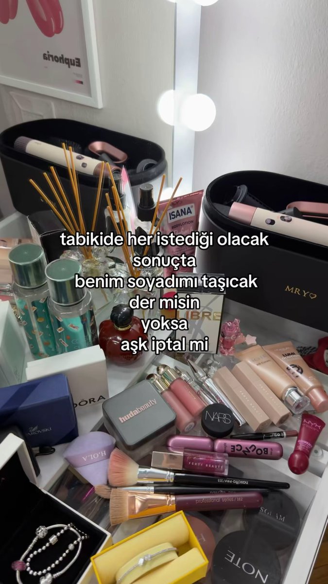 ÖZGE (@ozgeppn) on Twitter photo 