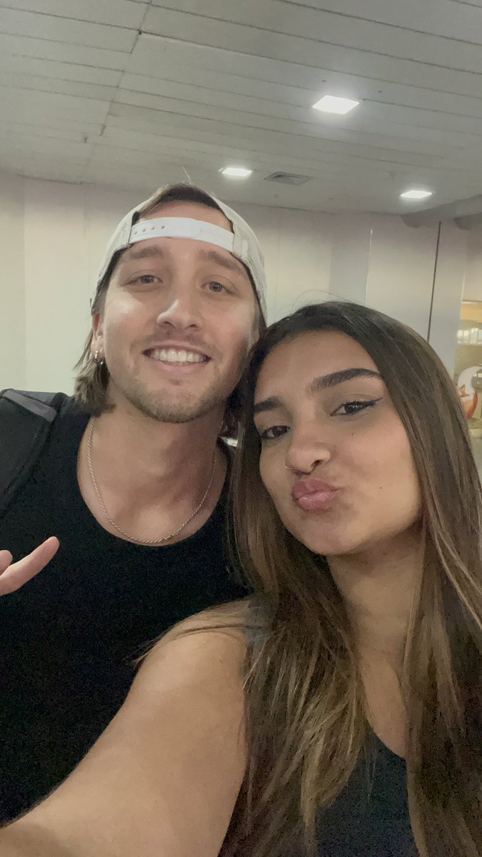 I love u so fck much! <3
💞