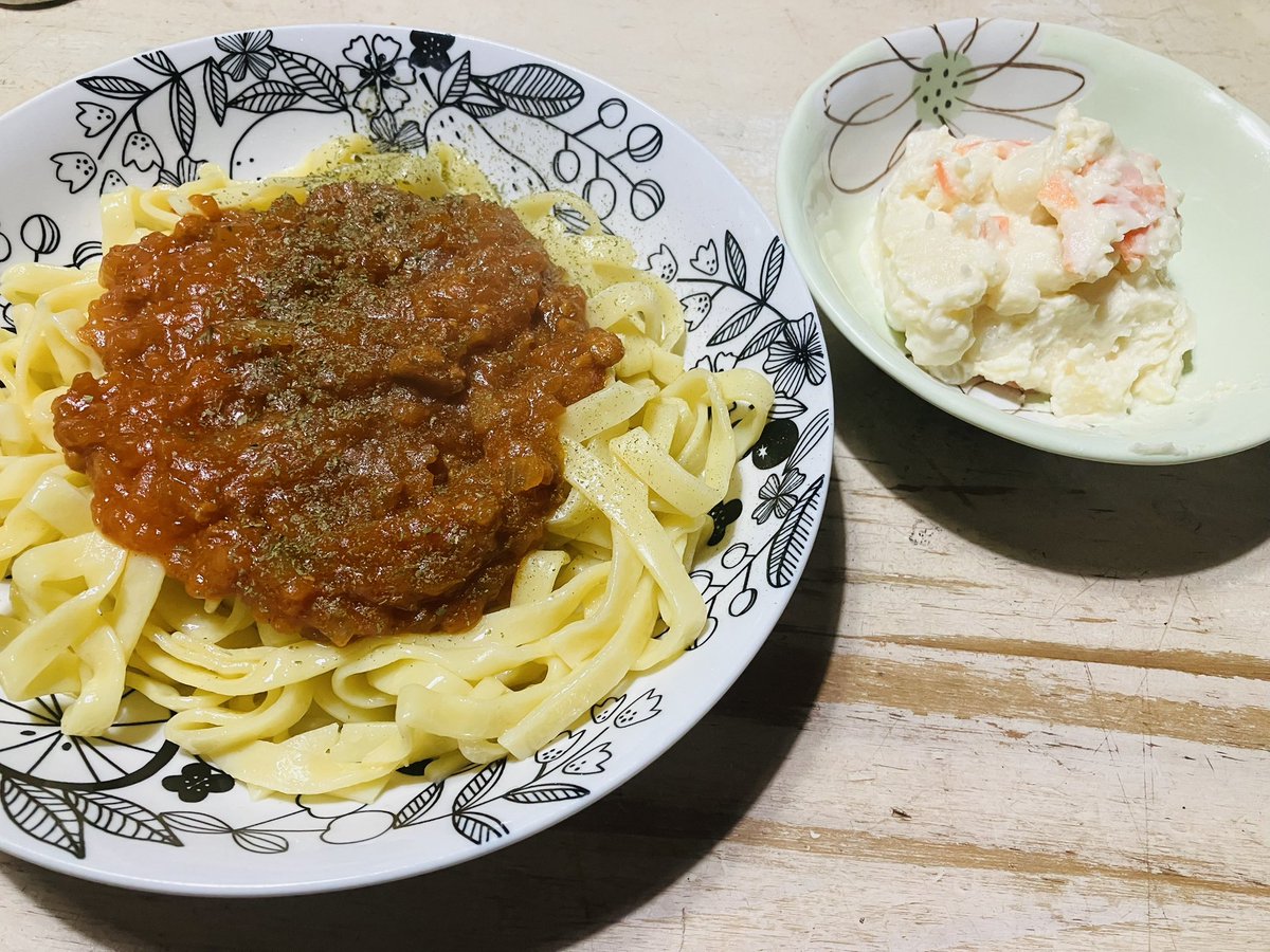 Aokuma04018's tweet photo. 昨日のご飯 https://t.co/gWtPRdUdxP