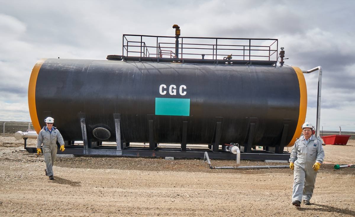 quicktradesbs's tweet image. 🔔#AlertaQuick

CGC: haciendo costos

• EBITDA anota USD90mn, reduce costos de ventas, gastos administrativos, junto con la previsión en los créditos con Cammesa en 2024.

• Ventas -9,3% a/a hasta los USD255mn, en línea con una baja en el precio del crudo y  gas.

Sigue👇