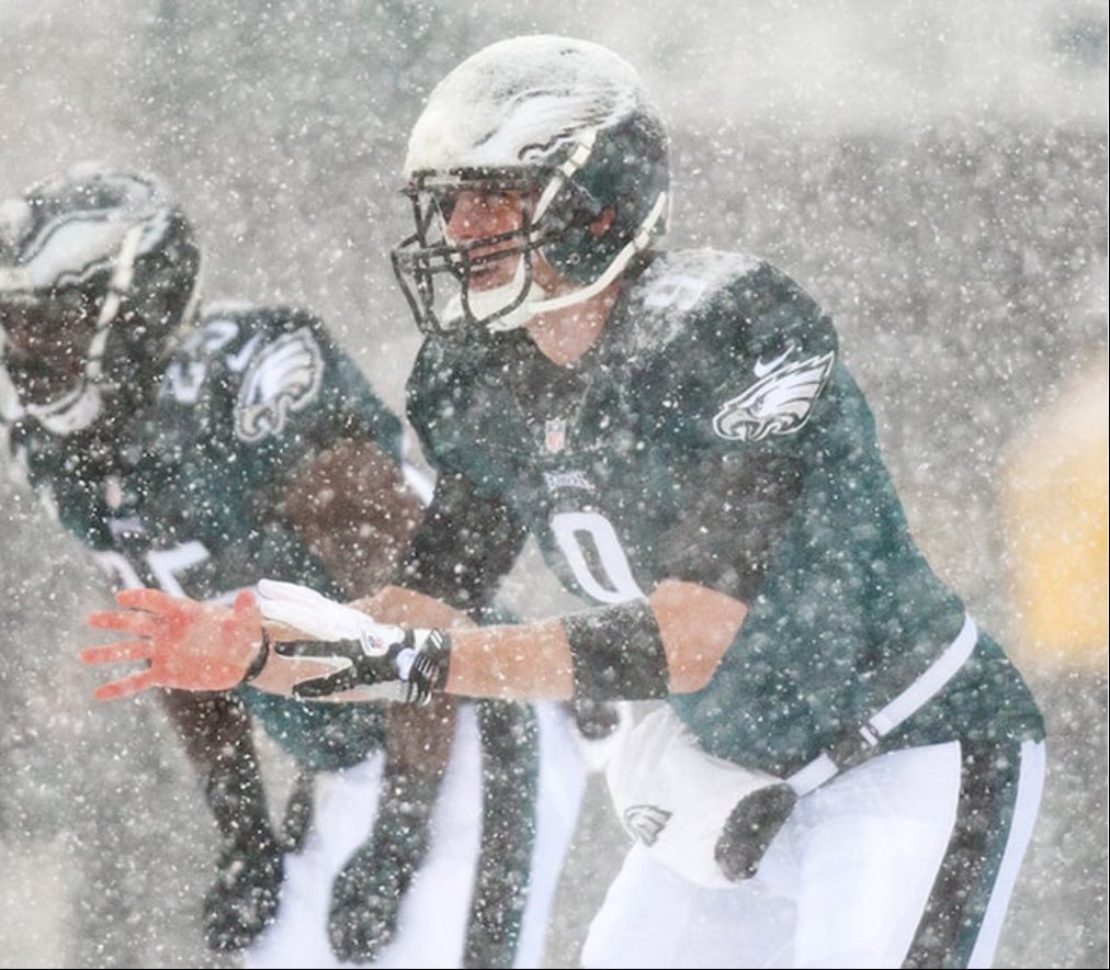 Fly_EaglesBets's tweet image. The Lions haven’t played in Philly since 2019 which was 27-24 loss. 

Do you remember the last time the Eagles beat Detroit at the Linc?

Here’s a look back in case you forgot but let’s just say it turned into one of the most legendary snow games ever ❄️🦅