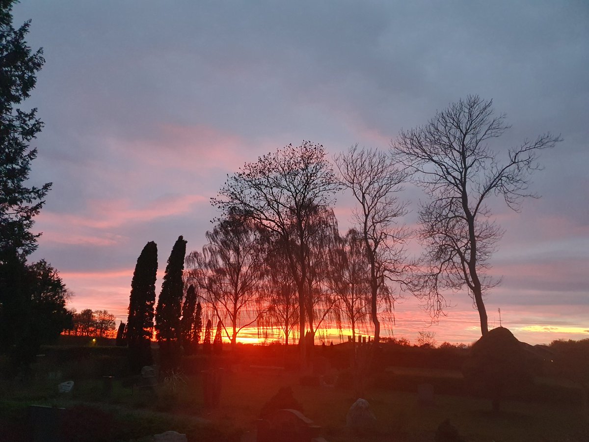 MoAnja2's tweet image. So schön, wie der Tag begonnen hat, hört er auch wieder auf.