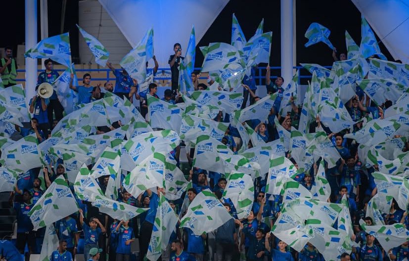 _ht7p's tweet image. الأمور وحلها شبه واضح لكن على رأي الامر في النهاية

في الشتوية التغيير ضروري لكن لو دخلنا مسألة المال اللي هي أكبر مشاكل فريقنا أخر السنين

التغيير في الاجانب ليس بالضروري كبير لكن على الاقل في المراكز المهمة كالمهاجم وغيرها
مع أضافة عدد كبير من المحليين المميزين

"بالأعارة"