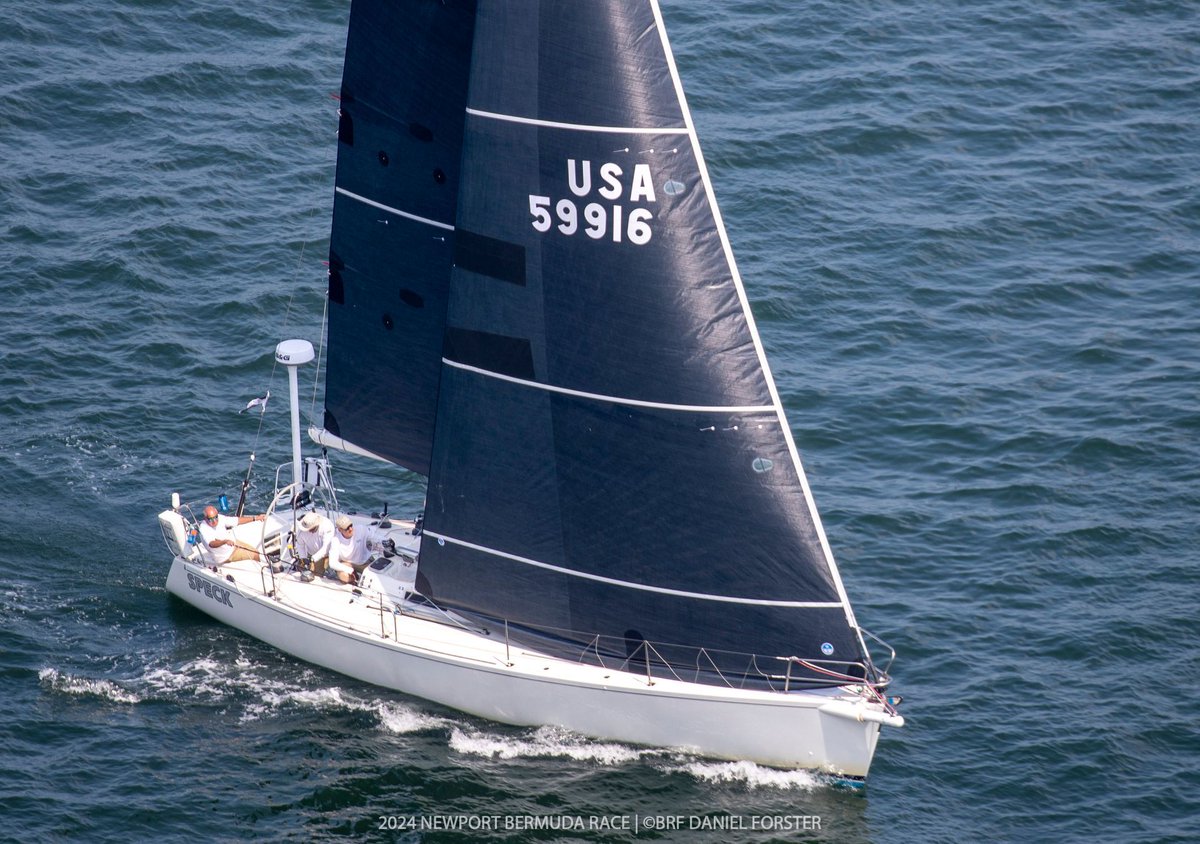 Welcome Wednesday! 👋 

⛵ Dire Wolf- Constantine Baris's J/122 
⛵ Zig Zag- Andrew Clark is back with his J/122 
⛵ Windborn- Richard Born and his J/120 
⛵ Speck- William Klein brings his J/120 

See you in June!