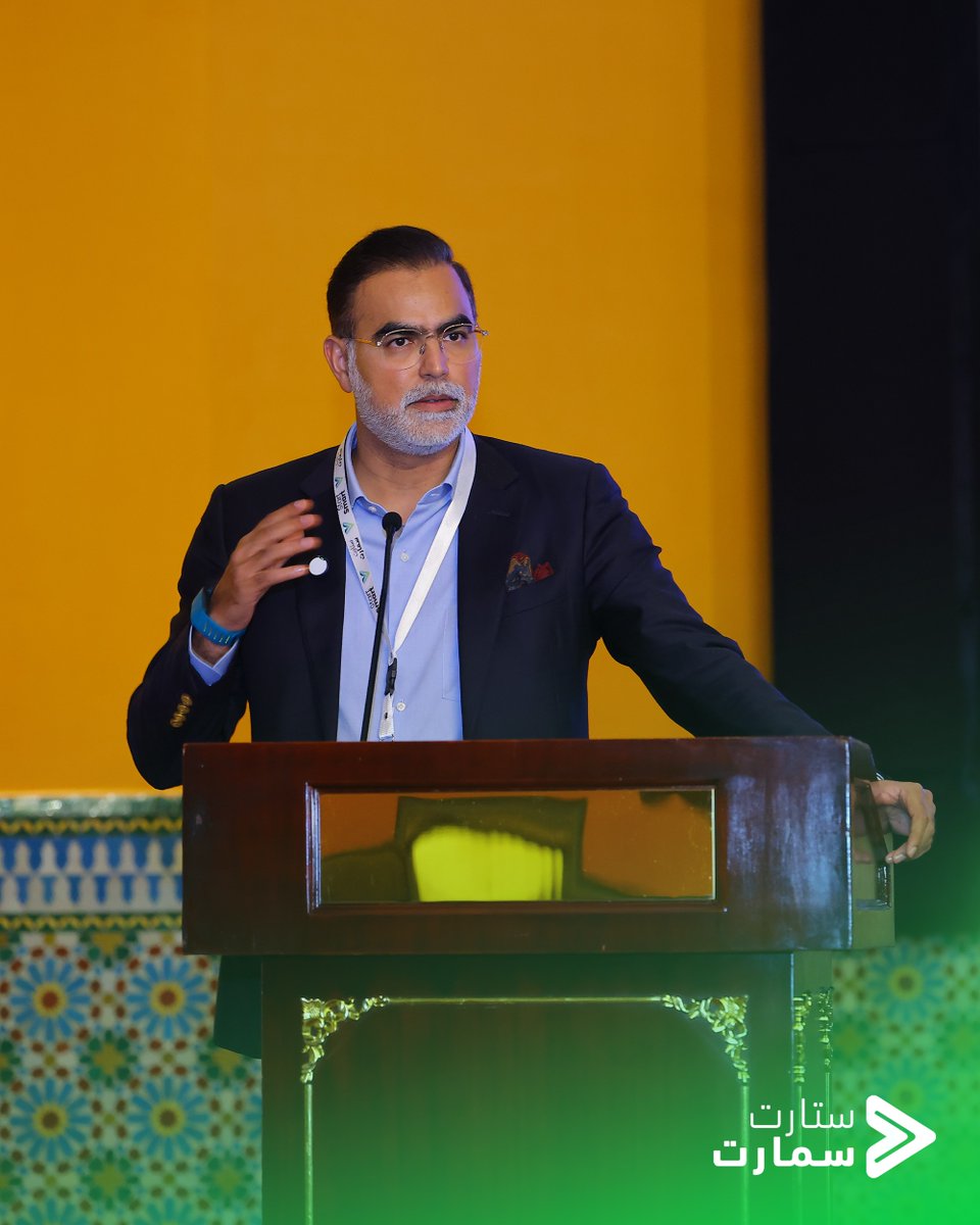 startsmartsaudi's tweet image. قدم أ. عمر قريشي لقاءً تناول فيه خيارات الائتمان والتمويل للشركات وإدارة التدفق المالي، وقدم العديد من التوضيحات الهامة حول آلية اختيار مصادر التمويل الأنسب، وضمان السيولة اللازمة لتغطية الالتزامات التشغيلية، وتحقيق توازن مالي يعزز القدرة على التوسع والاستثمار بثقة، وذلك ضمن…