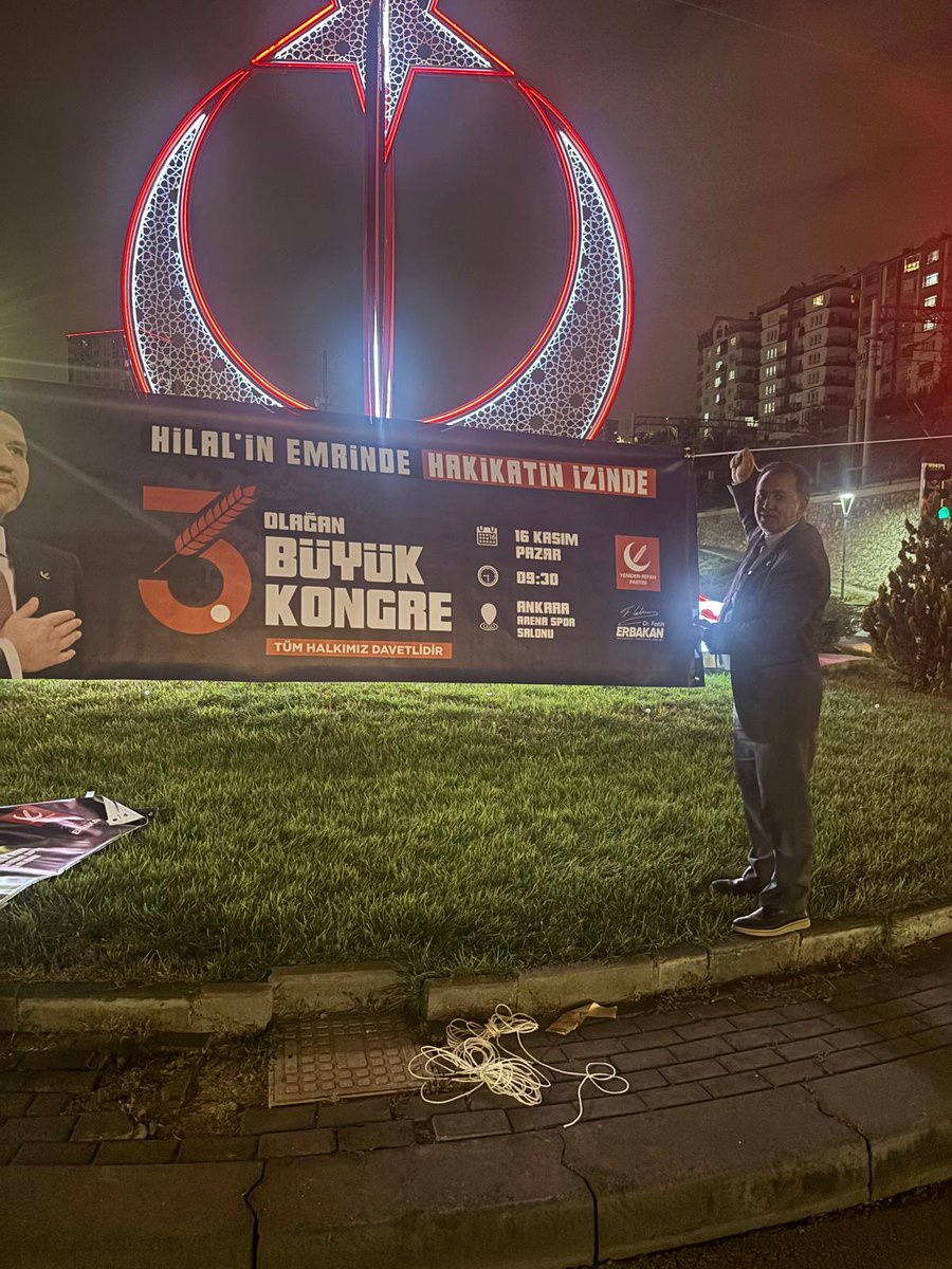 rprefahankara's tweet photo. ♦️ Büyük Kongre Hazırlıkları
📍 Mamak

Ankara’nın dört bir yanı inançla, heyecanla, Yeniden Refah coşkusuyla süsleniyor.
Bayraklarımız dalgalanıyor, büyük günün heyecanı her köşeye yayılıyor.

Hilal'in Emrinde, Hakikatin İzinde,
Mamak Tamam İnşaallah! 👍
#AnkaraHazır https://t.co/74LnQywdE5