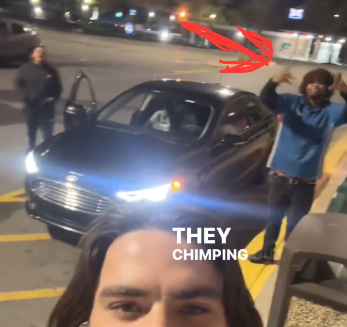 justinagdino's tweet image. Update: This thug works at Food Lion.

Hey @FoodLion one of your employees was parked in the fire lane in front of a Krogers blasting music. When a customer asked them to get out of the fire lane and turn down the music, your employee wearing your uniform representing your store…