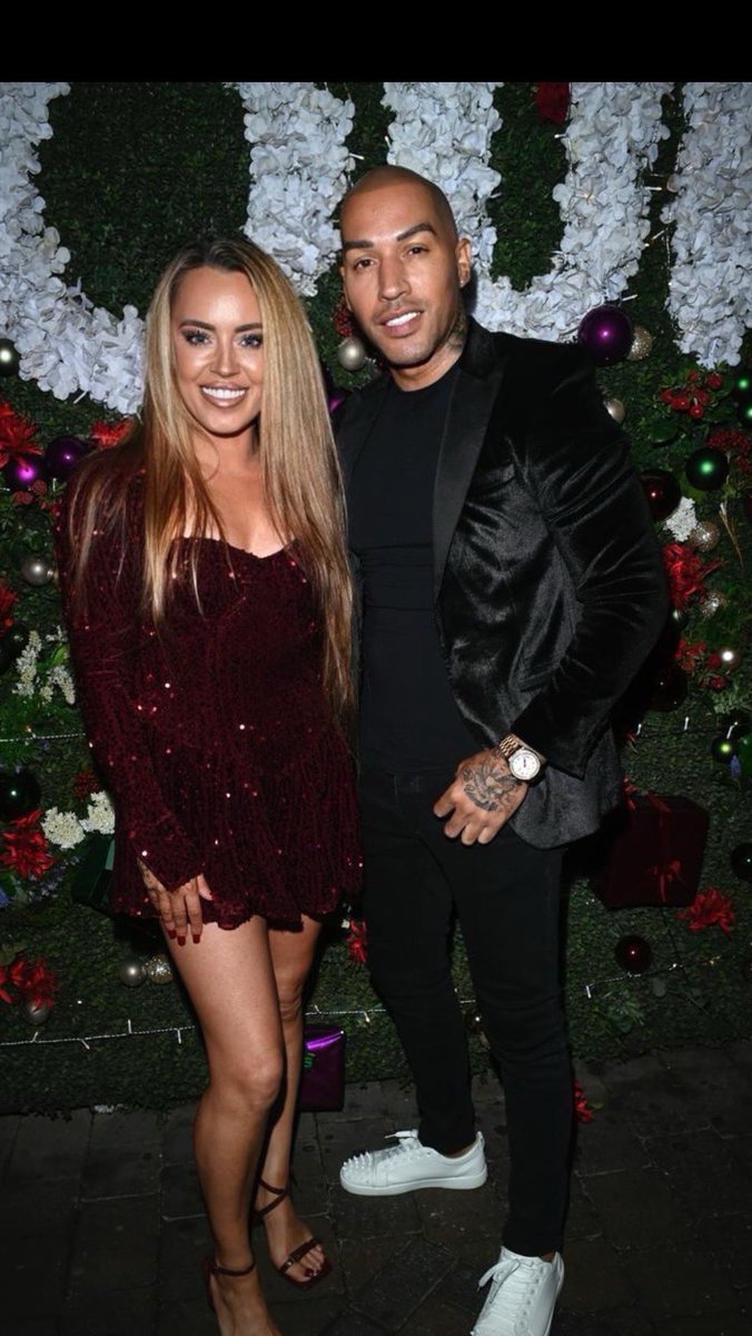 📸 Lovely evening with the missus at instagram.com/p/DQ9_QsmjIyC/…