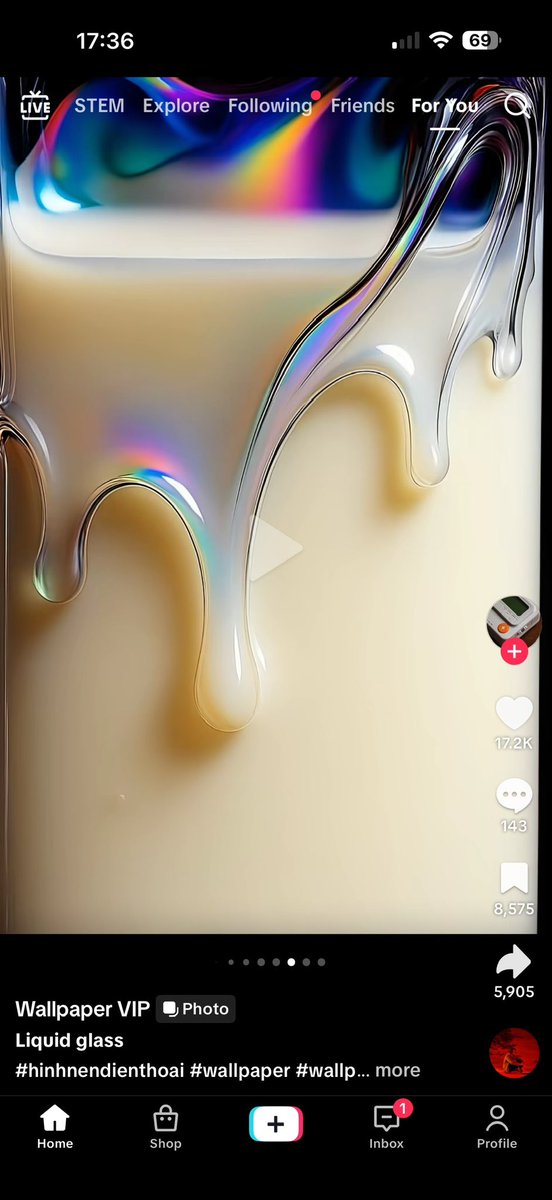 Anyone have any Liquid Glass style wallpapers. Preferably like this style