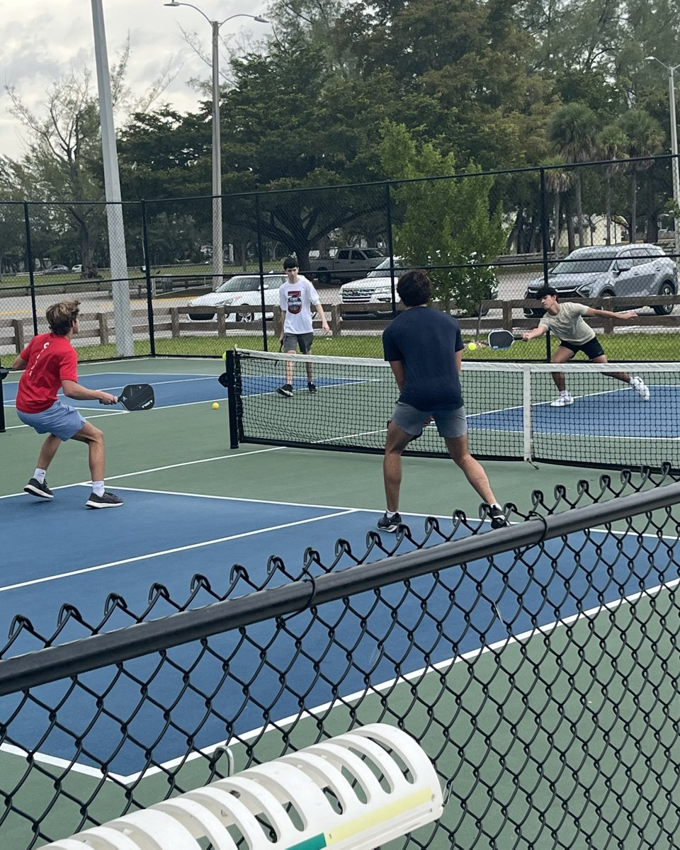 ColumbusHS_Mia's tweet image. The Pickleball Club hosted its fall tournament and our Explorers brought the heat. Congratulations to our champions, seniors Matthew Fernandez and Daniel Rubi, on taking the title! Love seeing our guys compete, connect, and have fun on and off the court. #CPride #Adelante