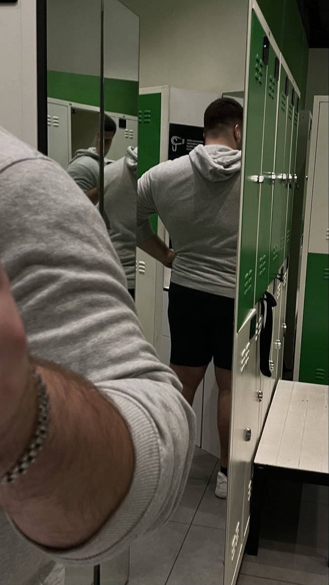 152 kiloluk bir obez sırtı tşk.